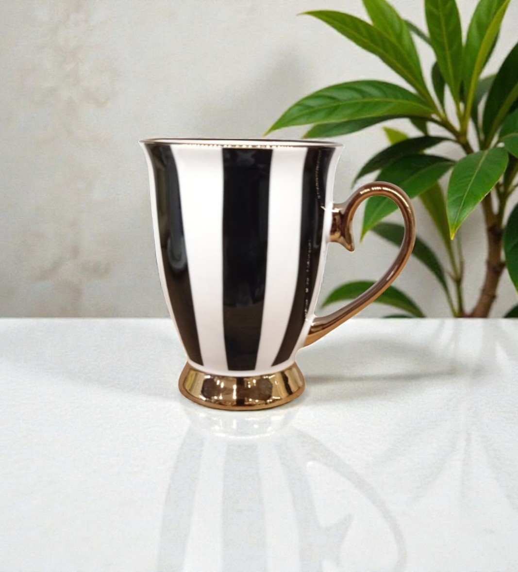 PORCELAN ŠOLJA 20121