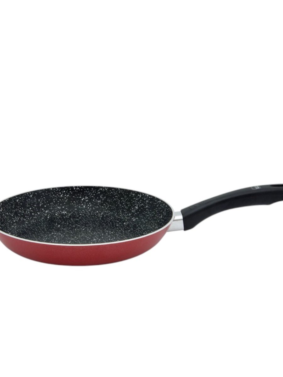 10069 TIGANJ Tiganj,praktično,kuhinja