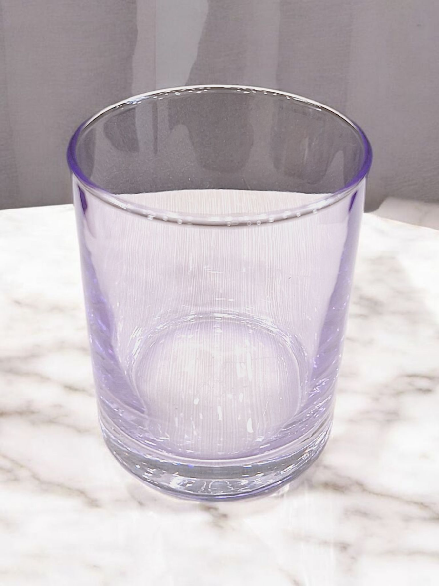 čaše, staklene čaše, čaše za sok, čaše za vodu, ljubičaste čaše