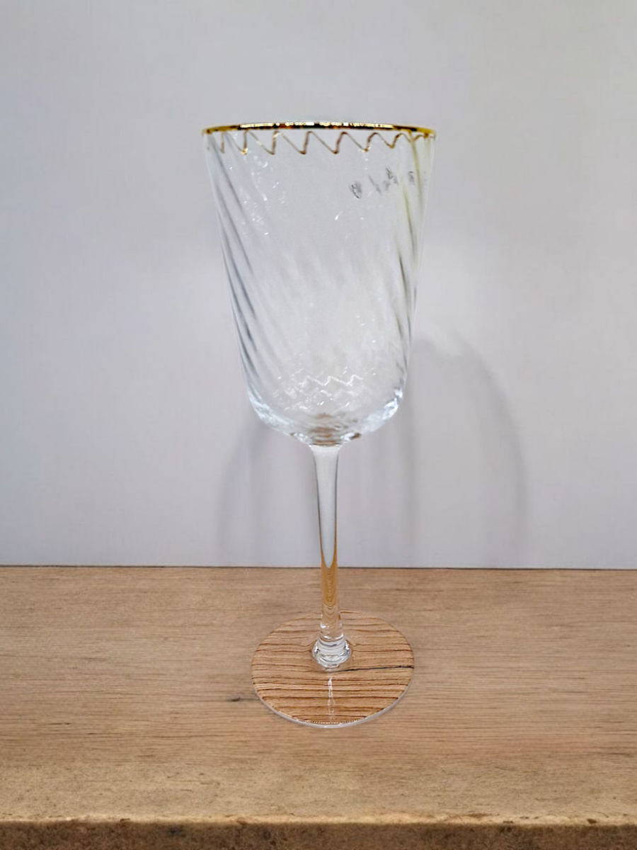 Čaše za vino, čaše, elegantne čaše za vino