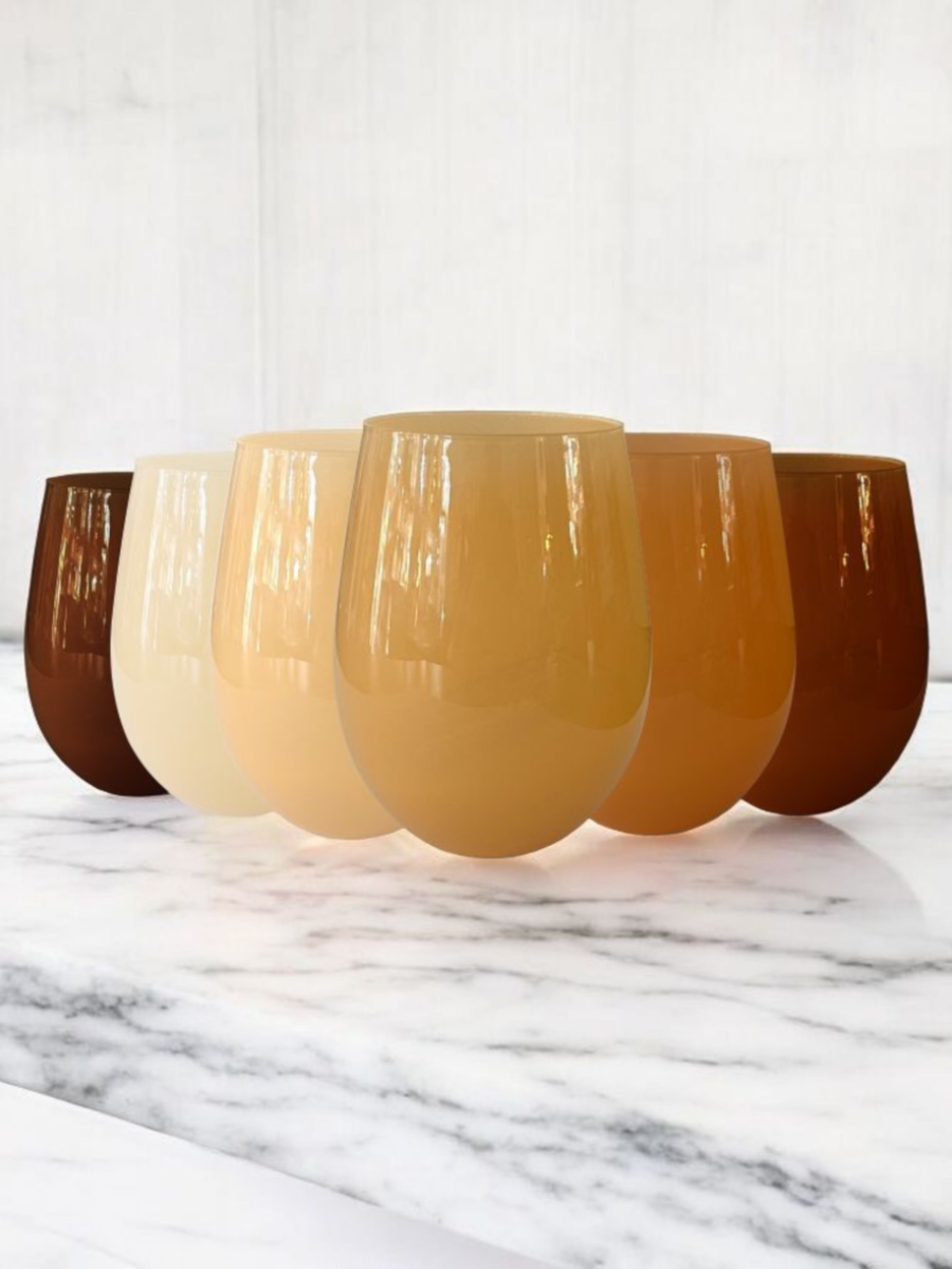 čaše za vodu, bež čaše, neobične čaše, čaše u boji, šarene čaše