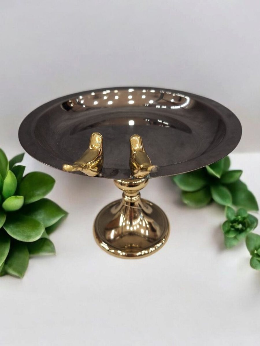 Vaza, vazna, vaze, vazne, metalne vaze, elegantne vaze, unikatne vaze