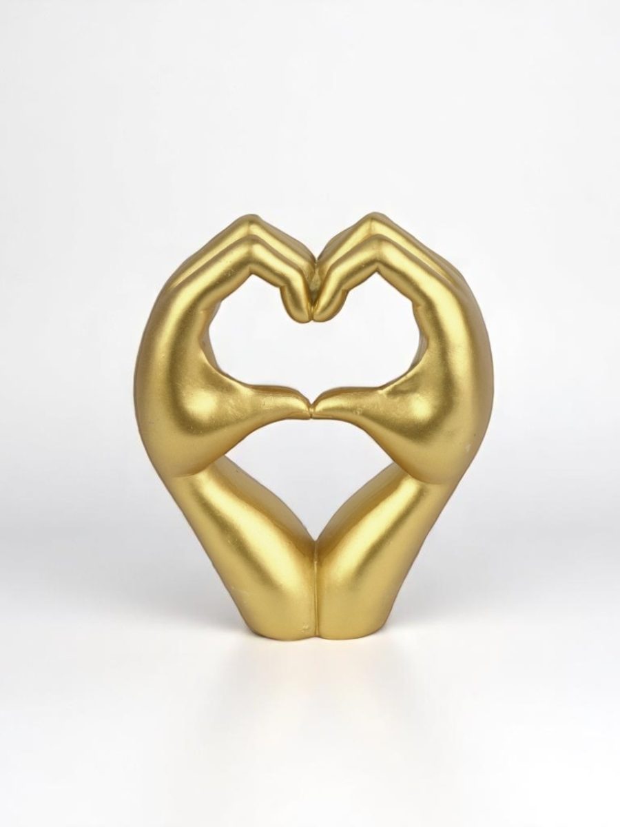 zlatna figura srce, zlatna figura od polirezina, figura ljubav