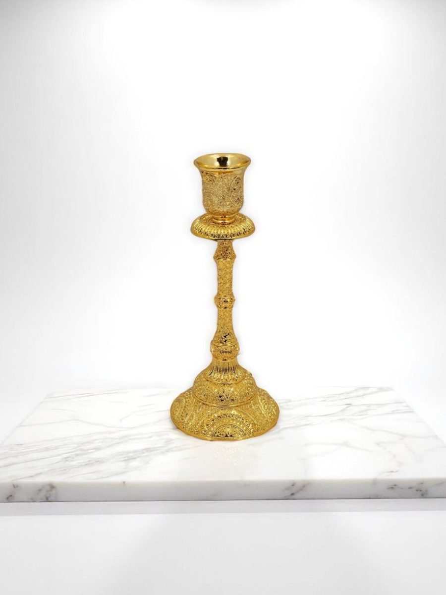 svećnjak, metalni svećnjak, svećnjak zlatne boje