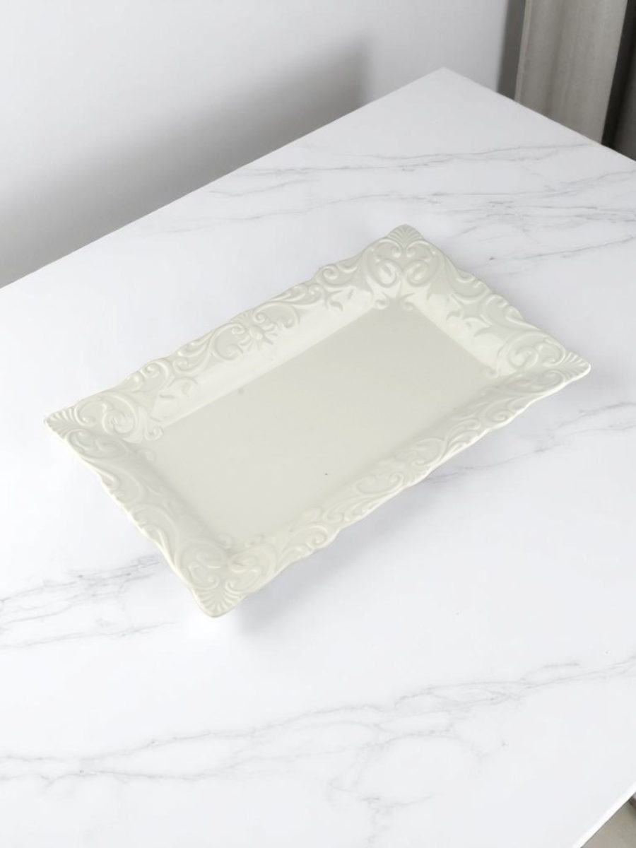 tacna, tacna za posluživanje hrane, dekorativna tacna, tacna bele boje