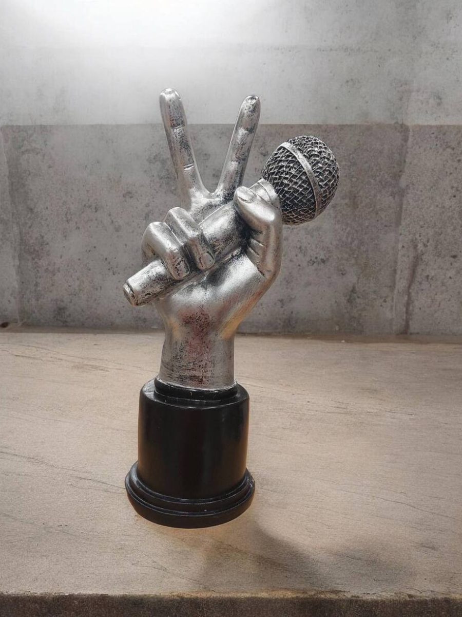 Figura mikrofon 11135