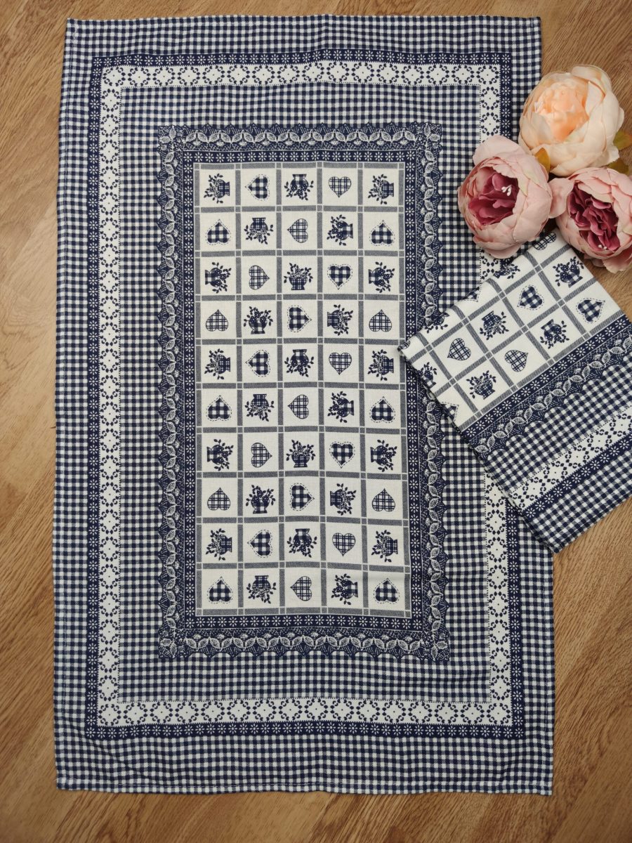 Kuhinjska-krpa-3005-plavi-karo-1